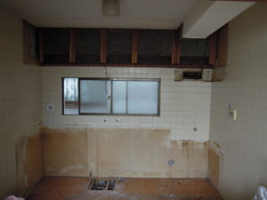 3%e9%9a%8e%e3%80%80%e3%82%ad%e3%83%83%e3%83%81%e3%83%b3%e8%a7%a3%e4%bd%93